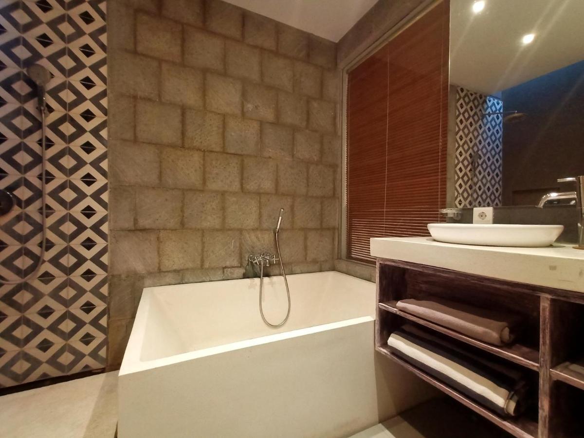 The Avani Villas Kuta Lombok Εξωτερικό φωτογραφία